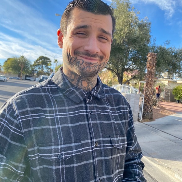 Meet your Posher, David - Picture 1 of 1